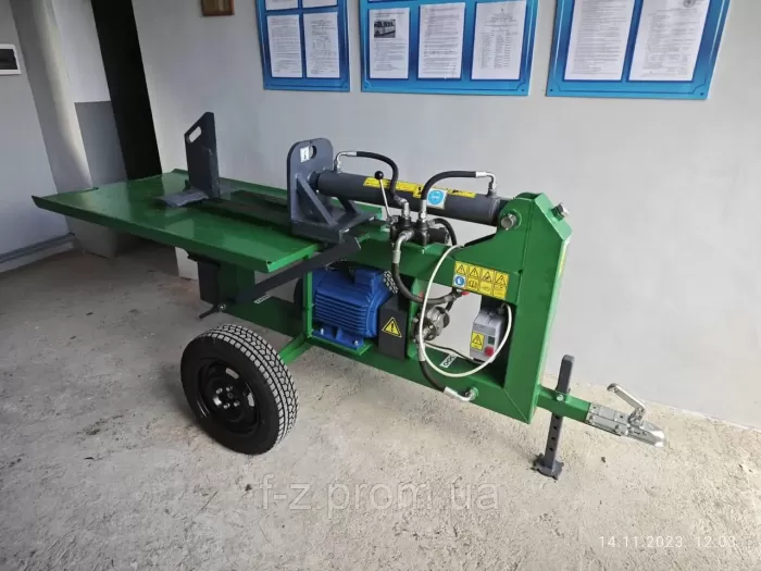 Hydraulic wood chopper K500. Wood chopper industrial. Woodcutter hydraulic. Hydraulic industrial woodcutter.